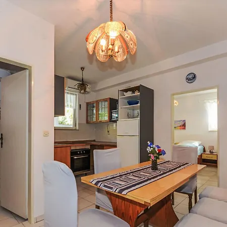 Jako-7 By Interhome Apartament