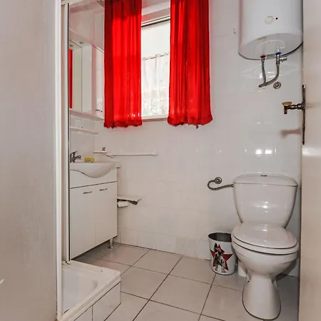 Apartamento Jako-7 By Interhome Slatine