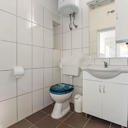 Jako-7 By Interhome Apartamento Slatine
