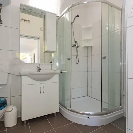 Apartamento Jako-7 By Interhome *